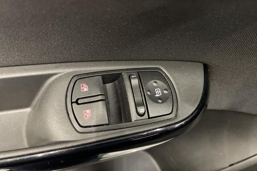 Opel Corsa vaihtoauto