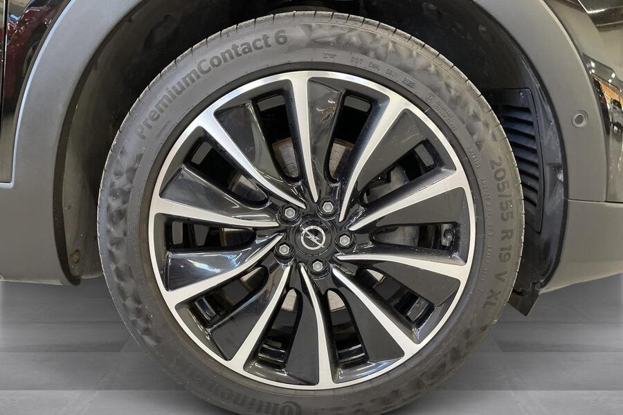 Opel Grandland X vaihtoauto