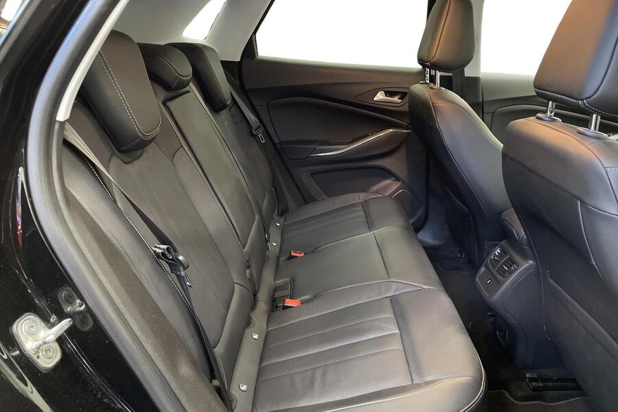 Opel Grandland X vaihtoauto