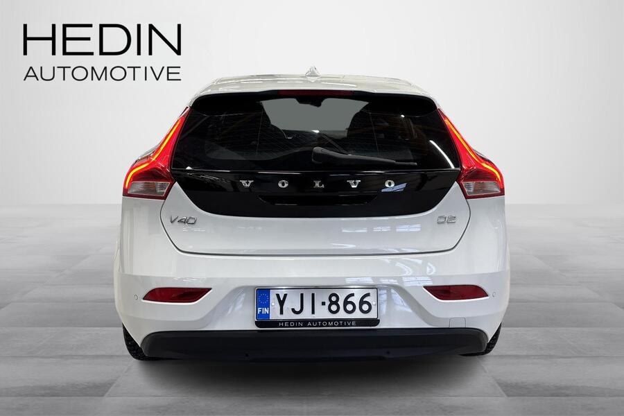 Volvo V40 vaihtoauto