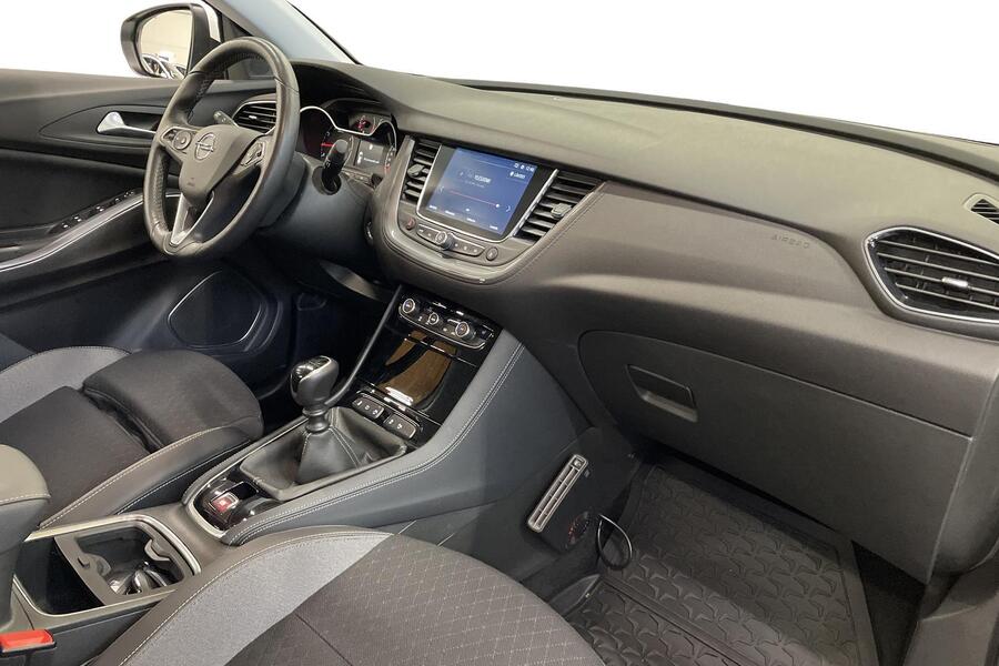 Opel Grandland X vaihtoauto