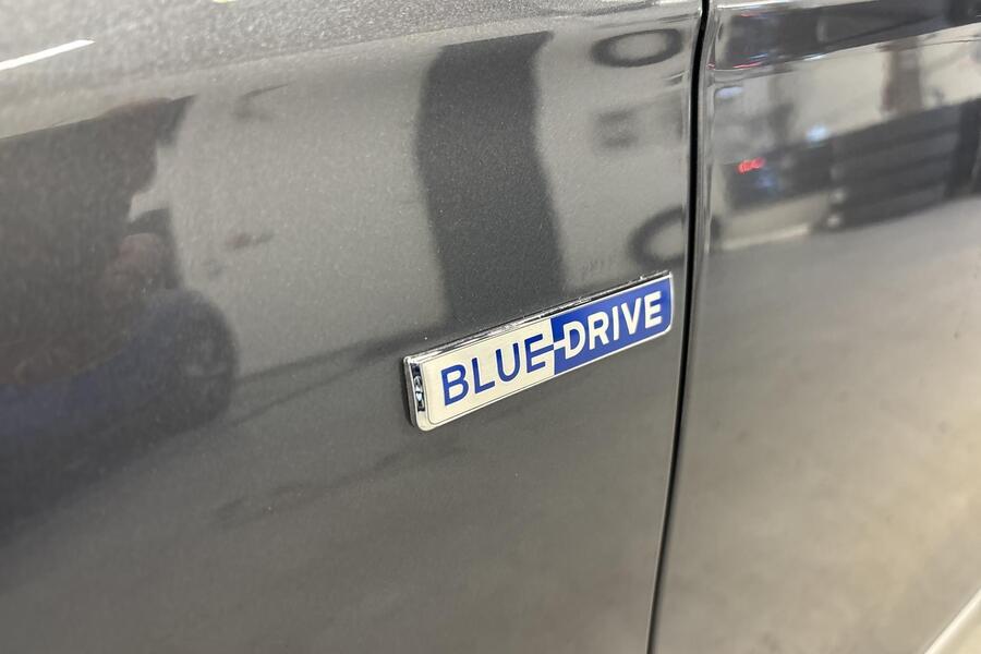 Hyundai IONIQ hybrid vaihtoauto