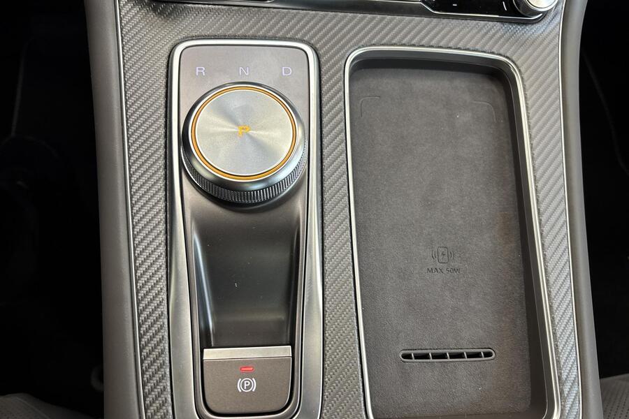 MG MGS6 EV vaihtoauto