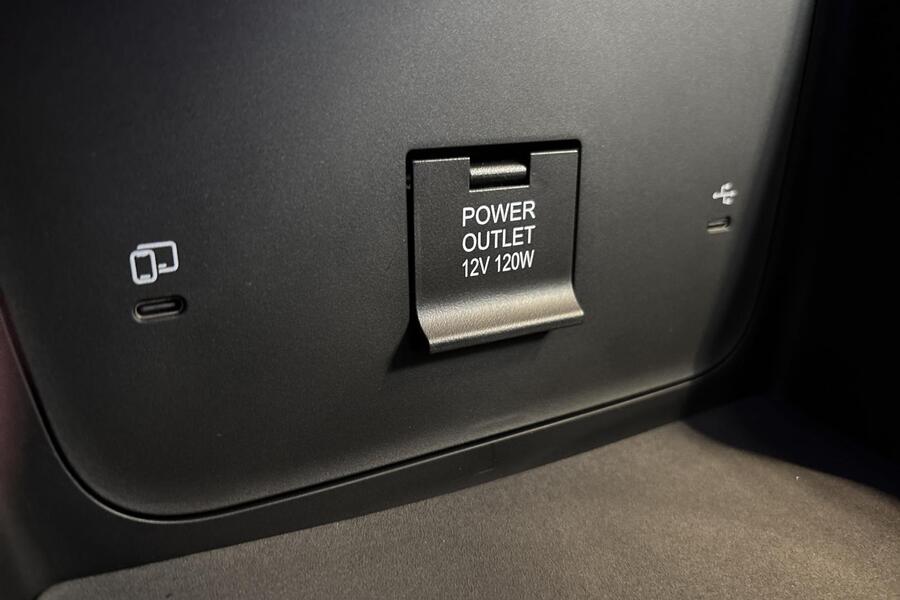 MG MGS6 EV vaihtoauto