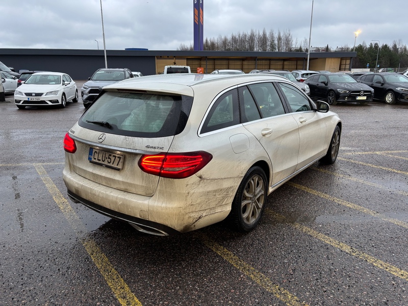 Mercedes-Benz C vaihtoauto