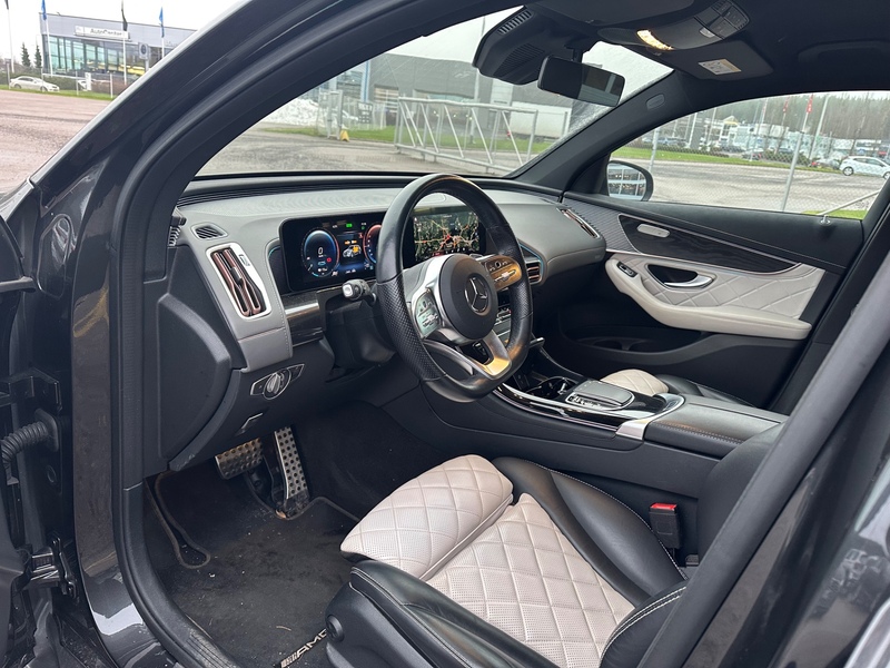 Mercedes-Benz EQC vaihtoauto