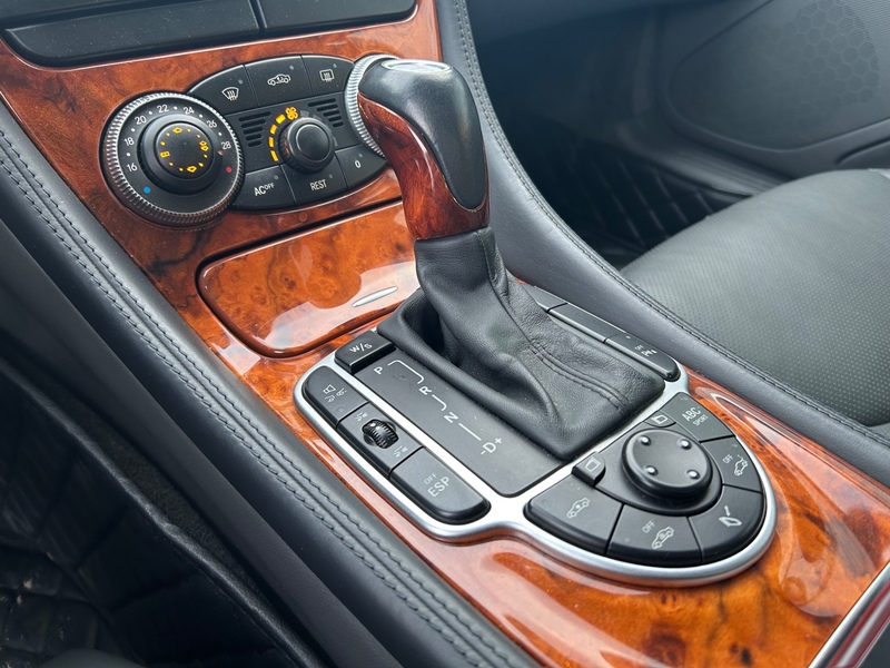 Mercedes-Benz SL vaihtoauto