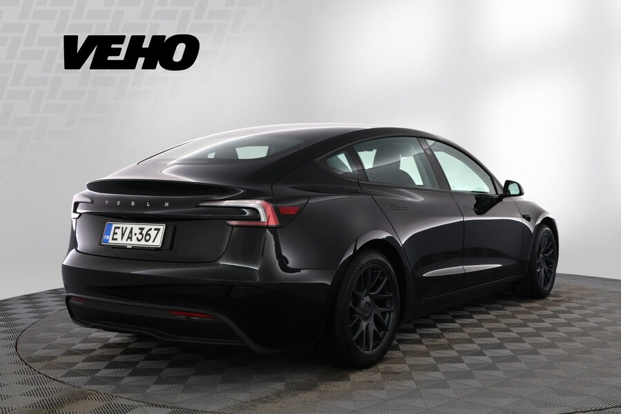 Tesla Model 3 vaihtoauto