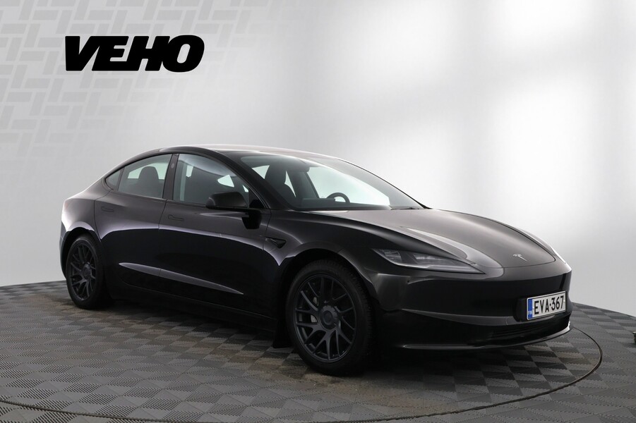 Tesla Model 3 vaihtoauto
