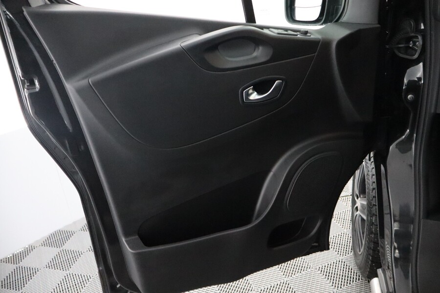 Renault Trafic vaihtoauto