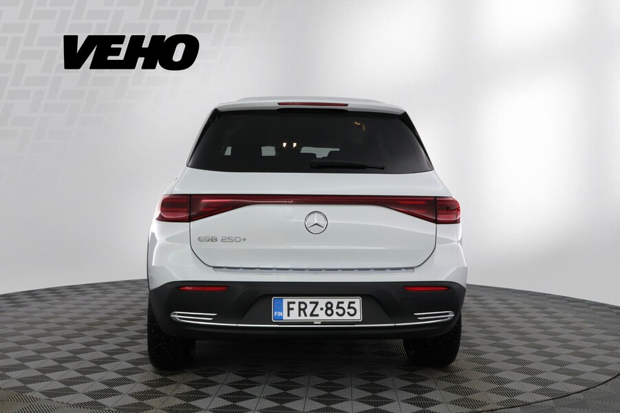 Mercedes-Benz EQB vaihtoauto