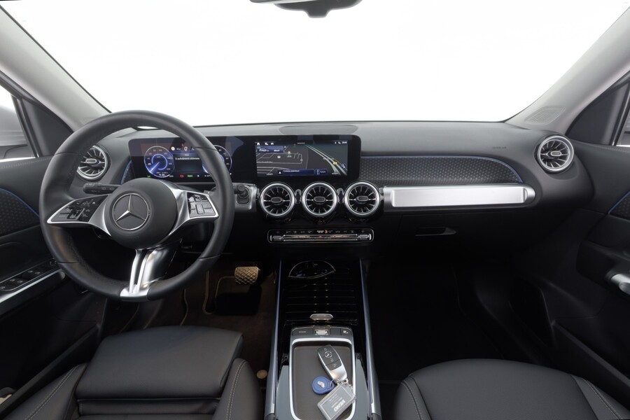 Mercedes-Benz EQB vaihtoauto