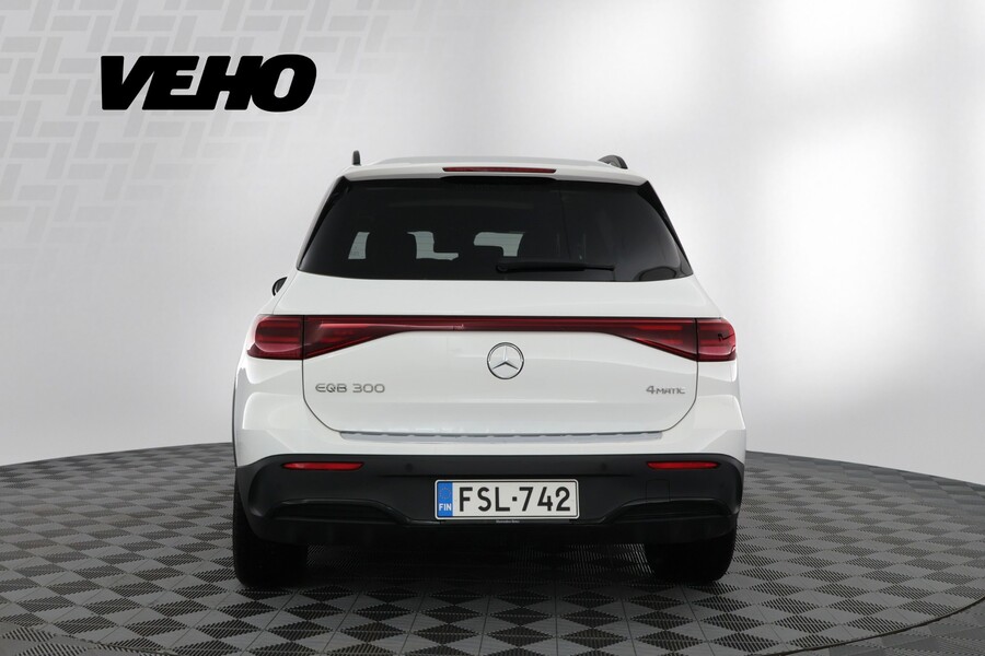 Mercedes-Benz EQB vaihtoauto