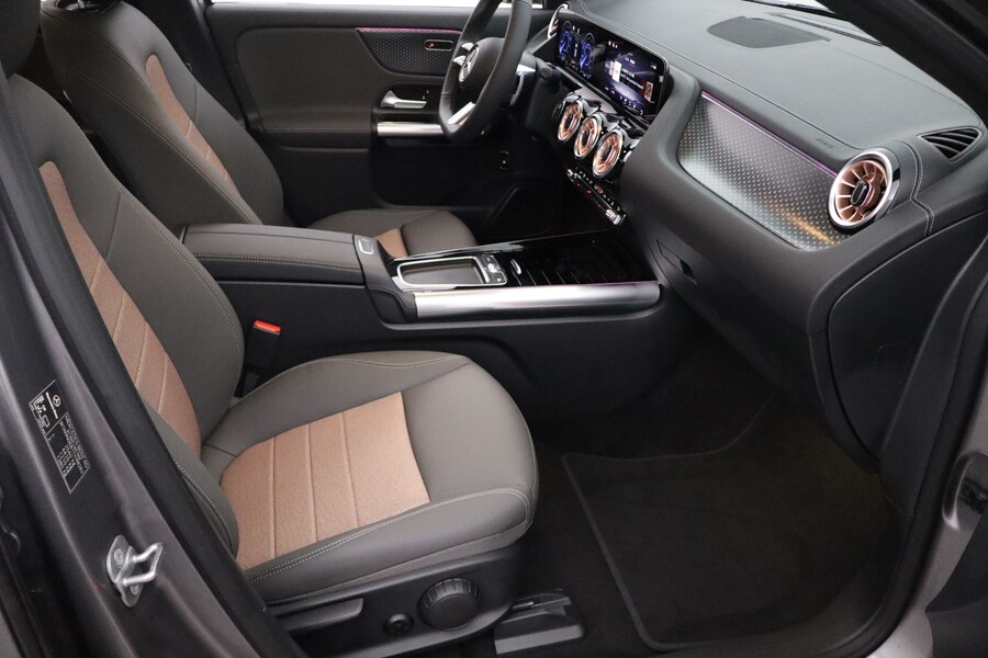 Mercedes-Benz EQA vaihtoauto