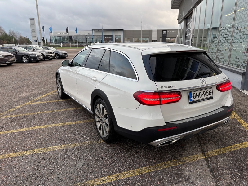 Mercedes-Benz E vaihtoauto