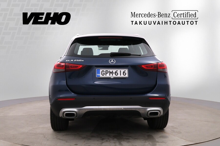 Mercedes-Benz GLA vaihtoauto