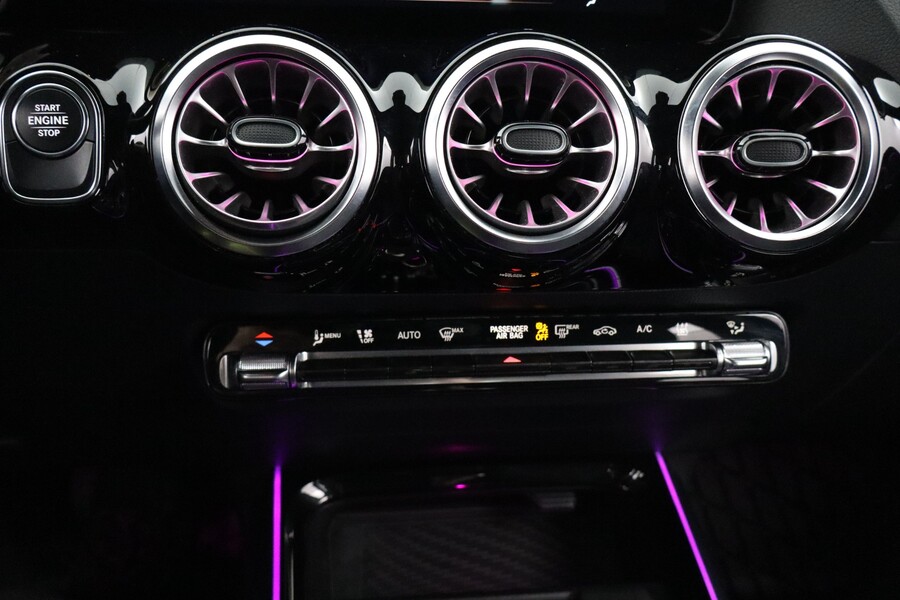 Mercedes-Benz GLA vaihtoauto