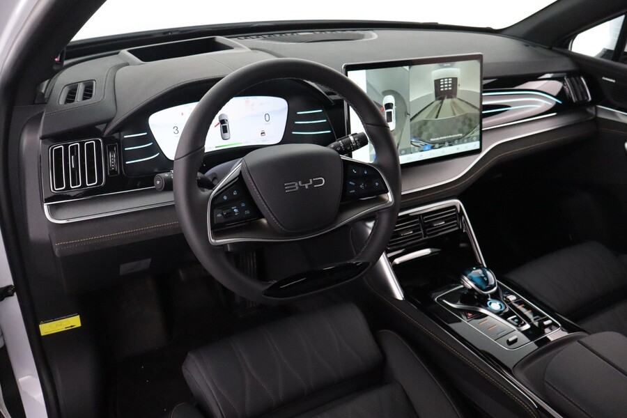 BYD Tang vaihtoauto
