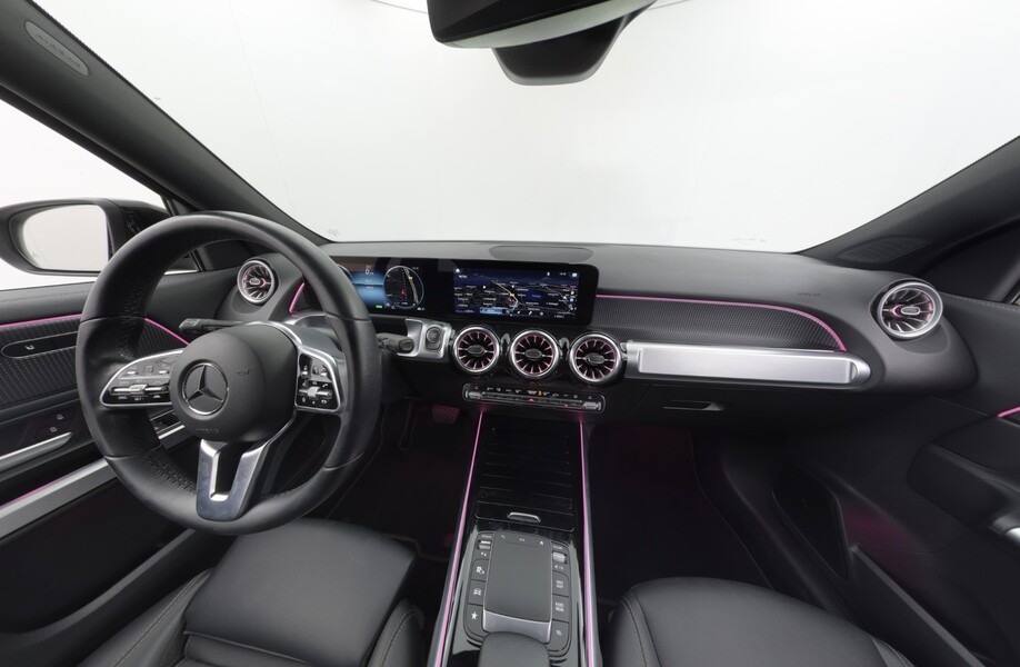 Mercedes-Benz EQB vaihtoauto