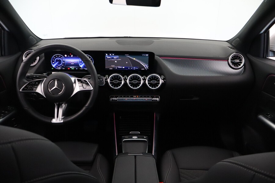 Mercedes-Benz EQA vaihtoauto