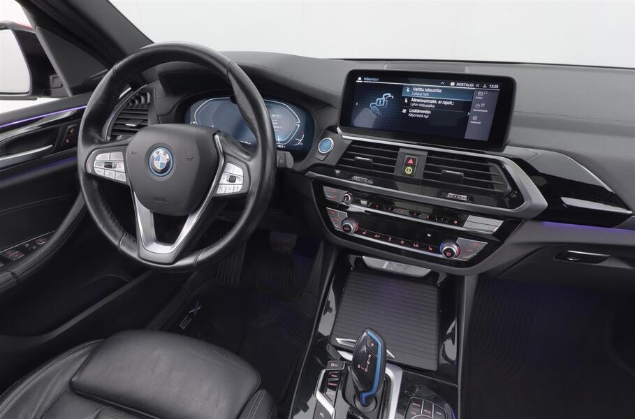 BMW iX3 vaihtoauto