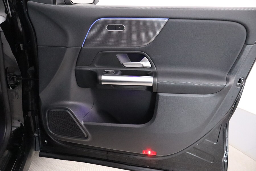 Mercedes-Benz GLA vaihtoauto