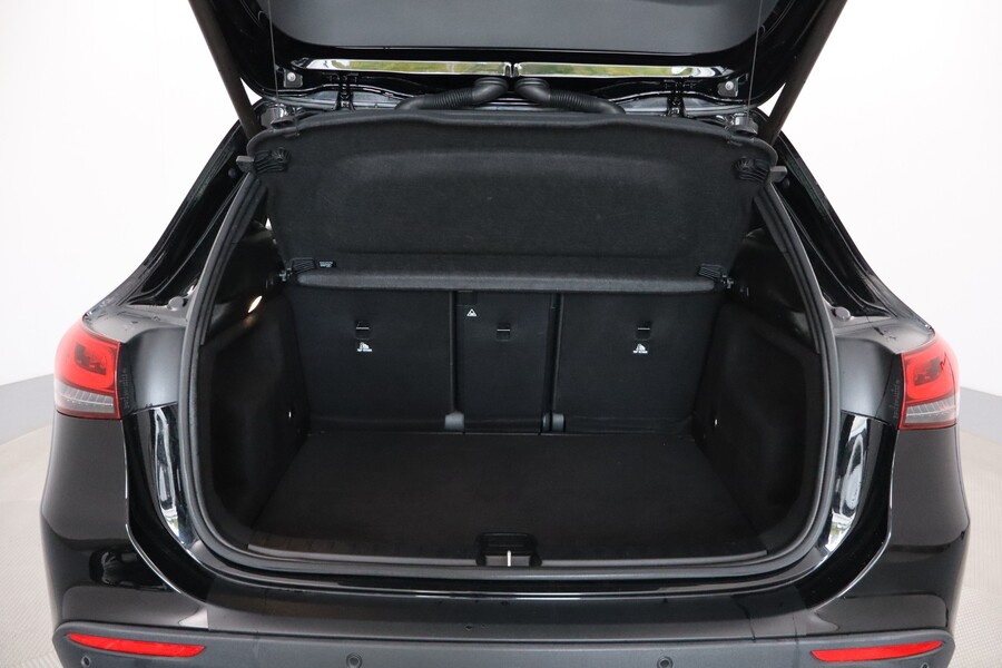 Mercedes-Benz GLA vaihtoauto