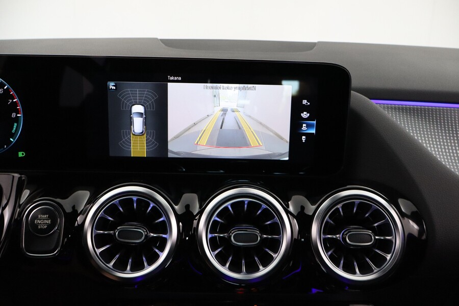 Mercedes-Benz GLA vaihtoauto