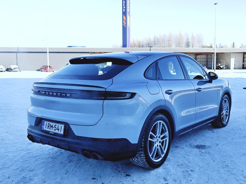 Porsche Cayenne vaihtoauto