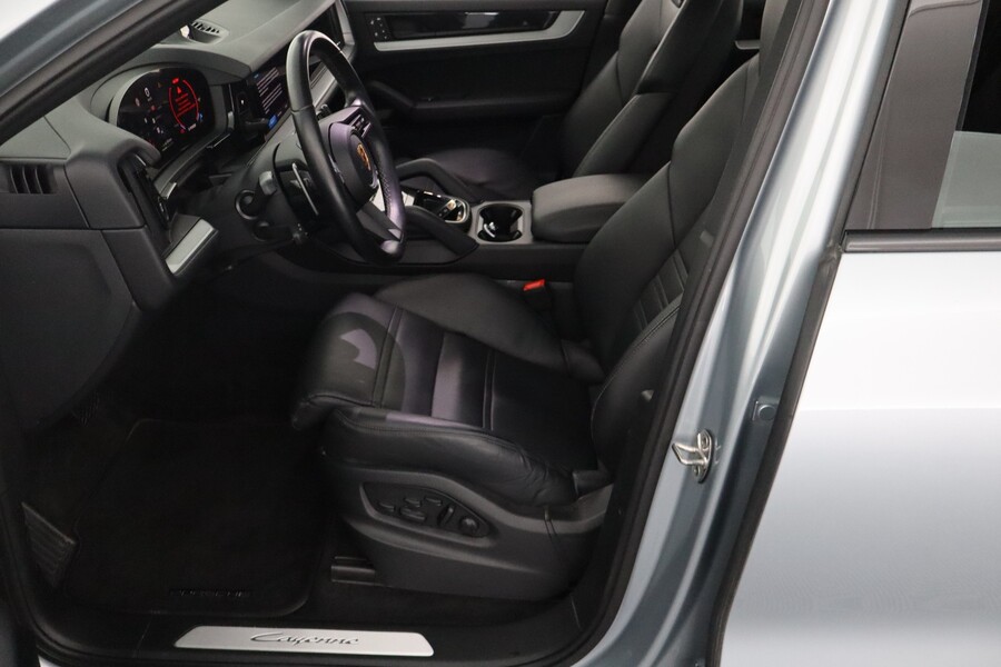 Porsche Cayenne vaihtoauto