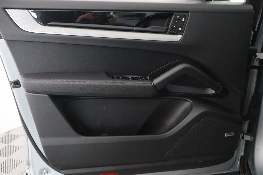 Porsche Cayenne vaihtoauto