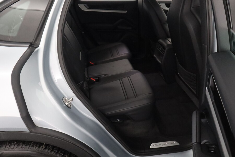 Porsche Cayenne vaihtoauto