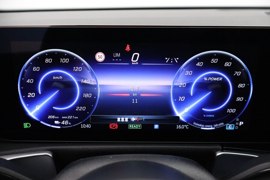 Mercedes-Benz EQB vaihtoauto