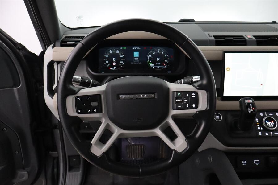 Land Rover Defender vaihtoauto