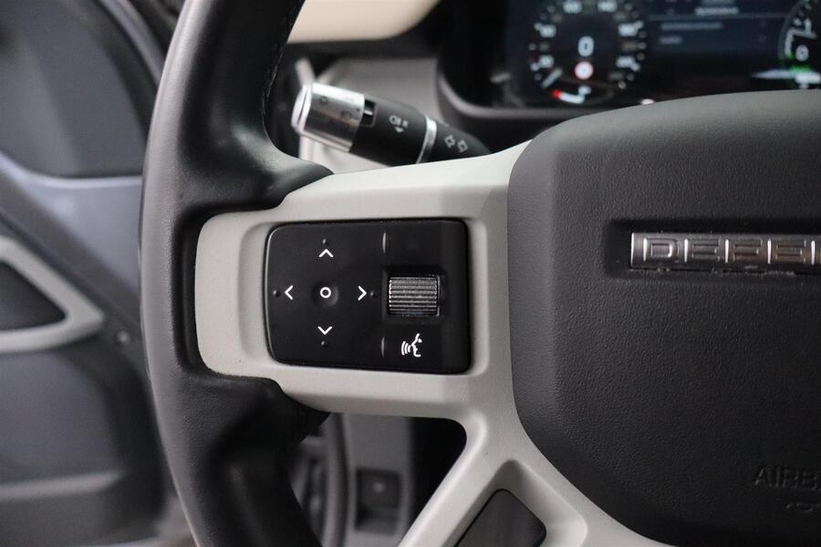 Land Rover Defender vaihtoauto