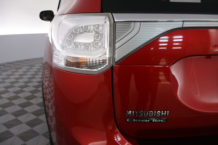 Mitsubishi Outlander vaihtoauto