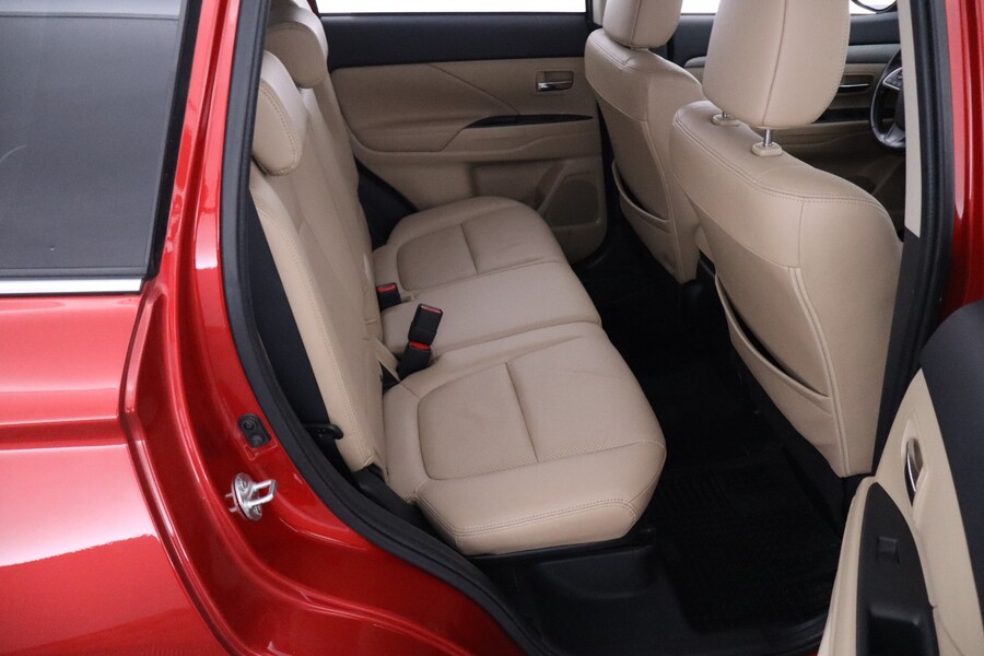 Mitsubishi Outlander vaihtoauto