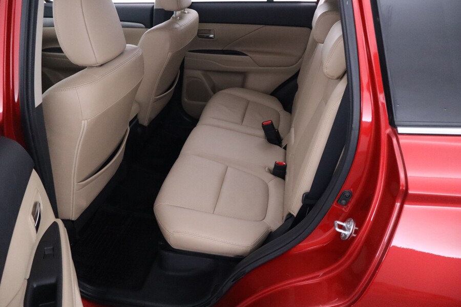 Mitsubishi Outlander vaihtoauto