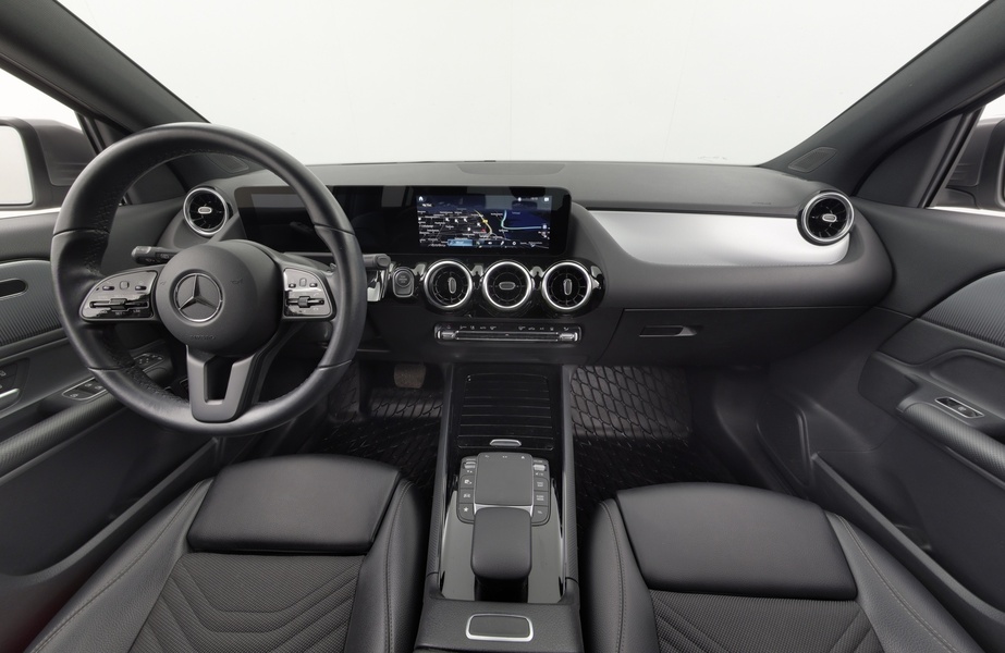 Mercedes-Benz GLA vaihtoauto