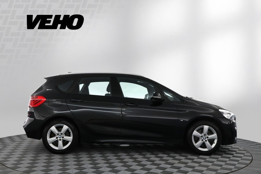 BMW 225 vaihtoauto