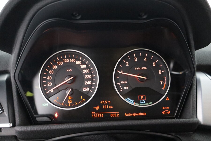 BMW 225 vaihtoauto