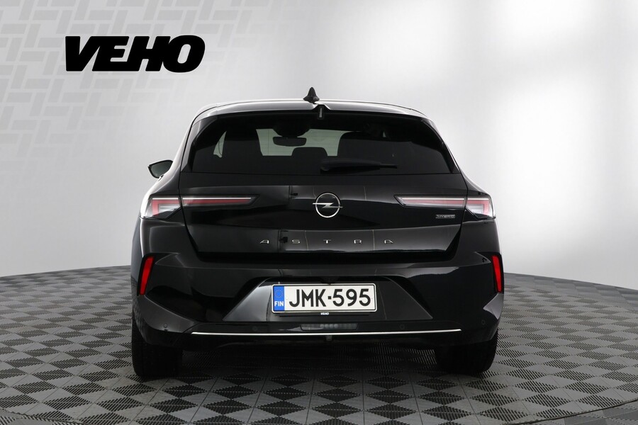 Opel Astra vaihtoauto