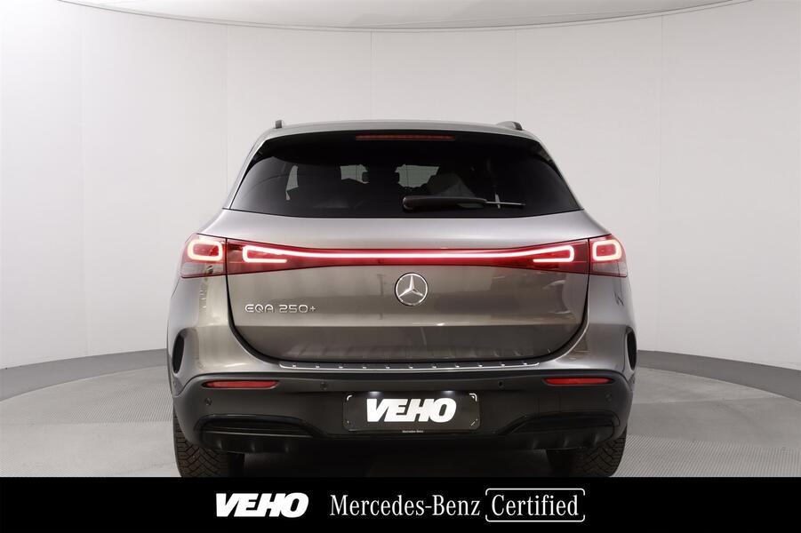 Mercedes-Benz EQA vaihtoauto