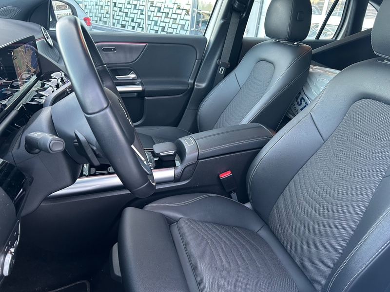 Mercedes-Benz EQA vaihtoauto