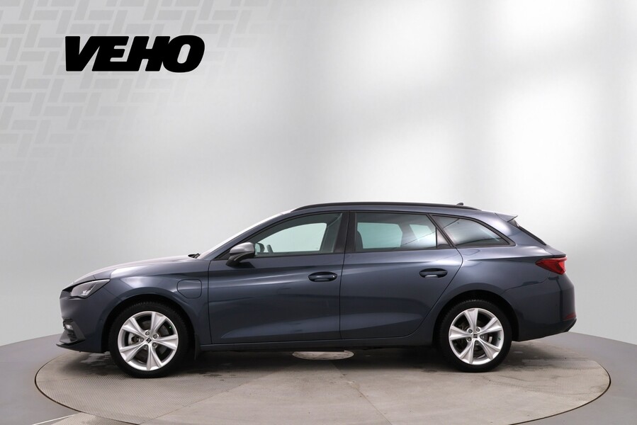 SEAT Leon Sportstourer vaihtoauto