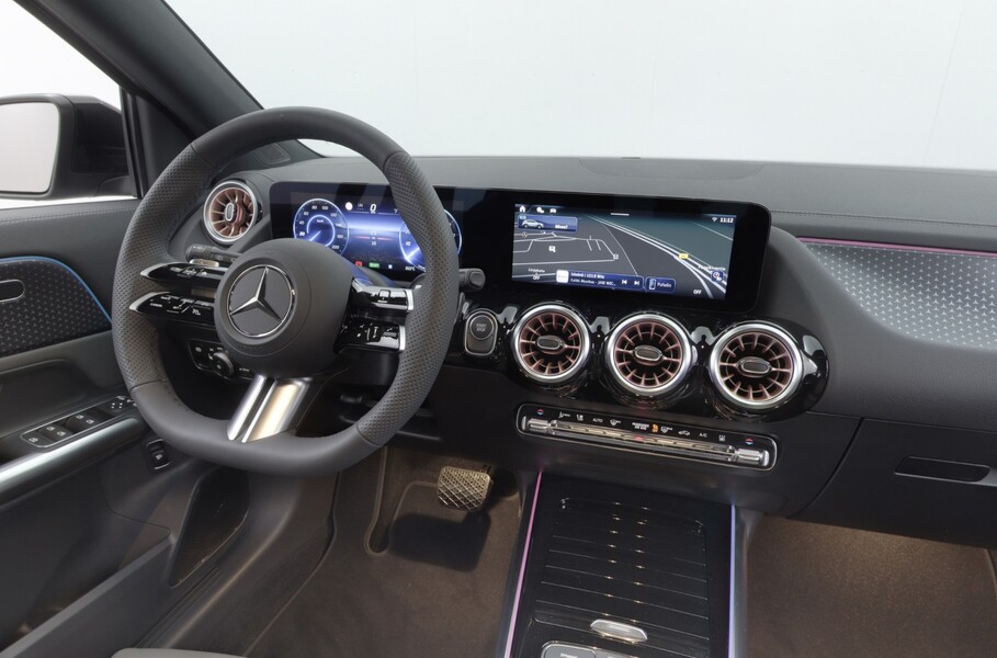 Mercedes-Benz EQA vaihtoauto