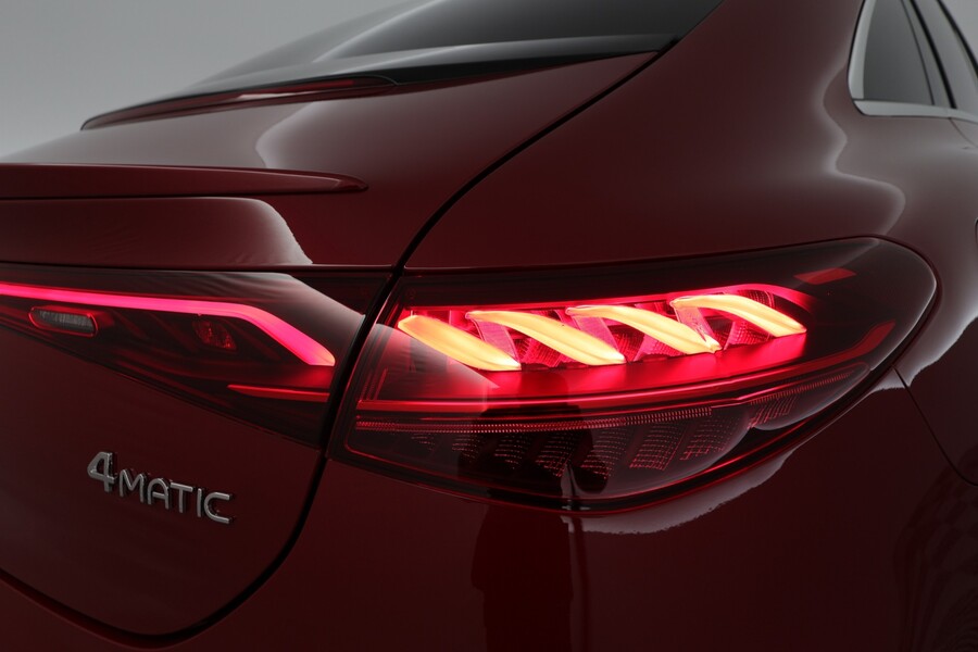 Mercedes-Benz EQE vaihtoauto