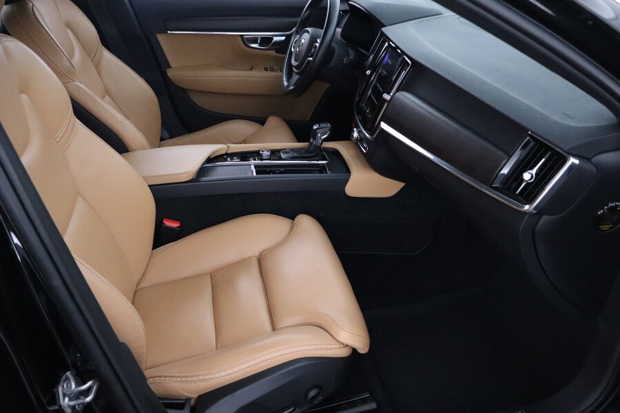 Volvo V90 Cross Country vaihtoauto