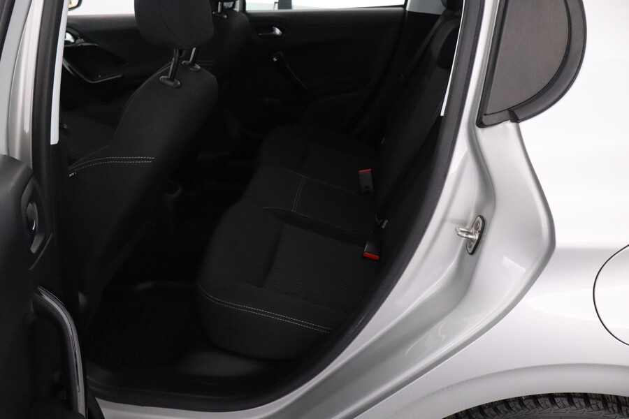 Peugeot 208 vaihtoauto