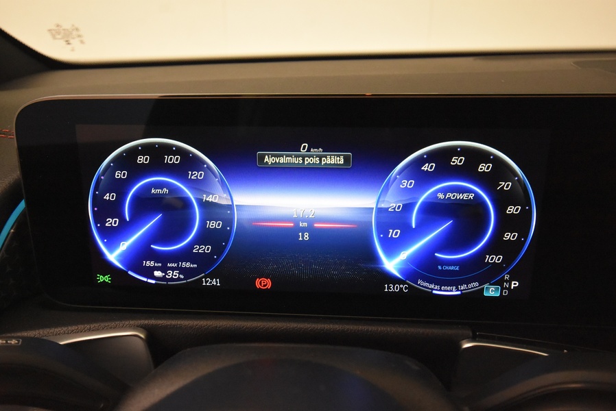 Mercedes-Benz EQB vaihtoauto